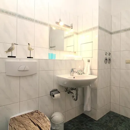 Appartementhaus Cubanzestrasse 43 31 *