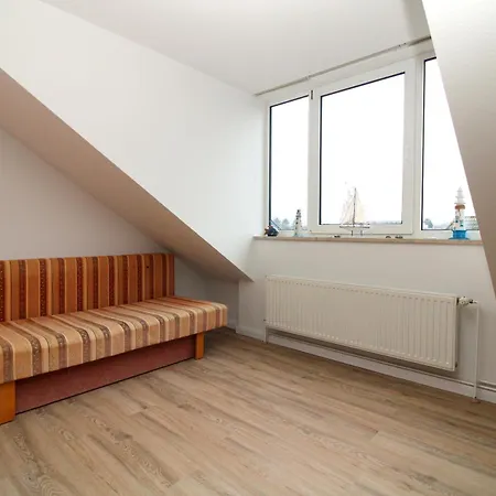 Appartementhaus Cubanzestrasse 43 31 *