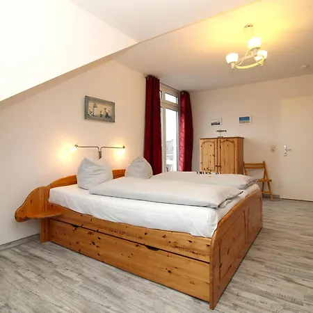 Appartementhaus Cubanzestrasse 43 31 *