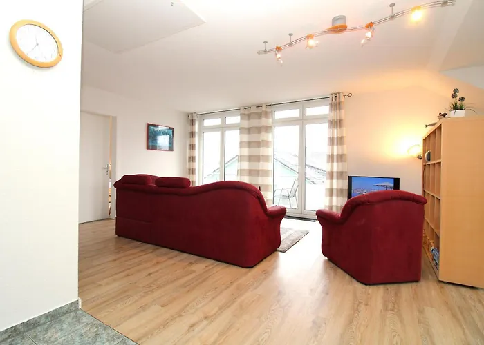Apartment Appartementhaus Cubanzestrasse 43 31 Kuehlungsborn